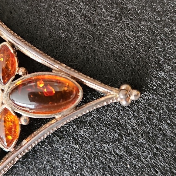 Amber Stones, Silver Necklace - Picture 12 of 12